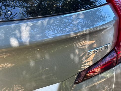 Used 2023 Cadillac XT4 Premium Luxury image 6