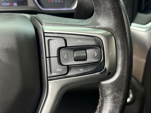 Used 2019 Chevrolet Silverado 1500 RST AWD/4WD image 16