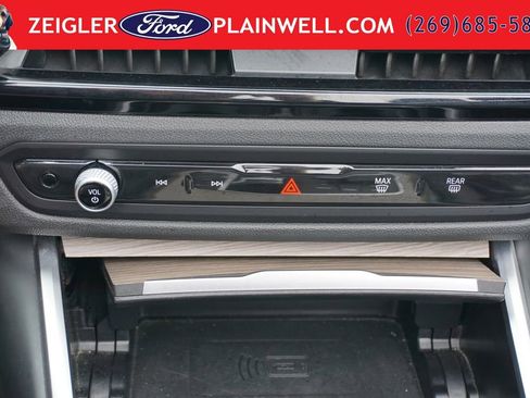 Used 2025 BMW 430i xDrive Convertible AWD/4WD image 25