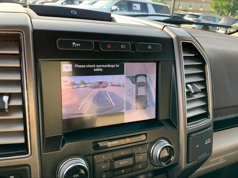 Used 2019 Ford F150 Limited w/ Trailer Tow Package image 28