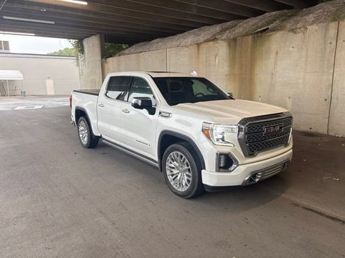 Used 2019 GMC Sierra 1500 Denali w/ Denali Ultimate Package AWD/4WD image 1