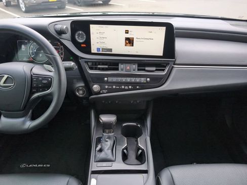 Used 2023 Lexus ES 250 w/ Premium Package AWD/4WD image 24
