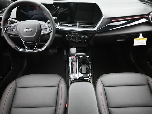 New 2026 Chevrolet Trax RS w/ Sunroof Package image 12
