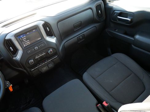 Used 2020 Chevrolet Silverado 1500 Custom Trail Boss w/ Custom Convenience Package image 11