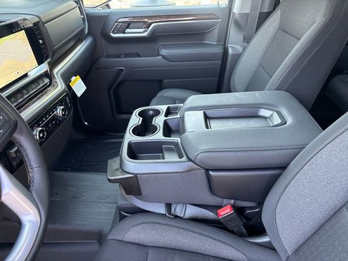 New 2026 GMC Sierra 1500 Elevation w/ X31 Off-Road Package AWD/4WD image 31