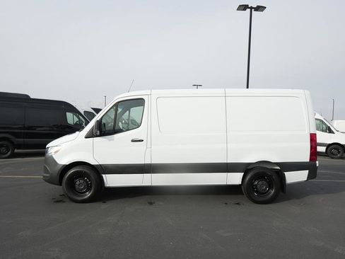New 2025 Mercedes-Benz Sprinter 2500 image 4