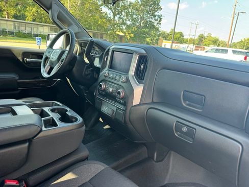Certified 2022 GMC Sierra 1500 SLE AWD/4WD image 25