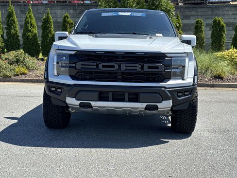 Used 2025 Ford F150 Raptor AWD/4WD image 3
