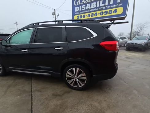 Used 2019 Subaru Ascent Touring image 10