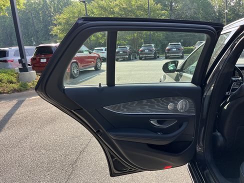 Certified 2023 Mercedes-Benz E 450 4MATIC All-Terrain Wagon image 61