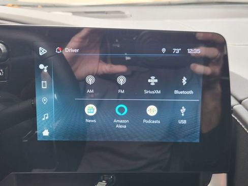 Used 2024 Chevrolet Corvette Stingray Coupe w/ Z51 Performance Package image 14