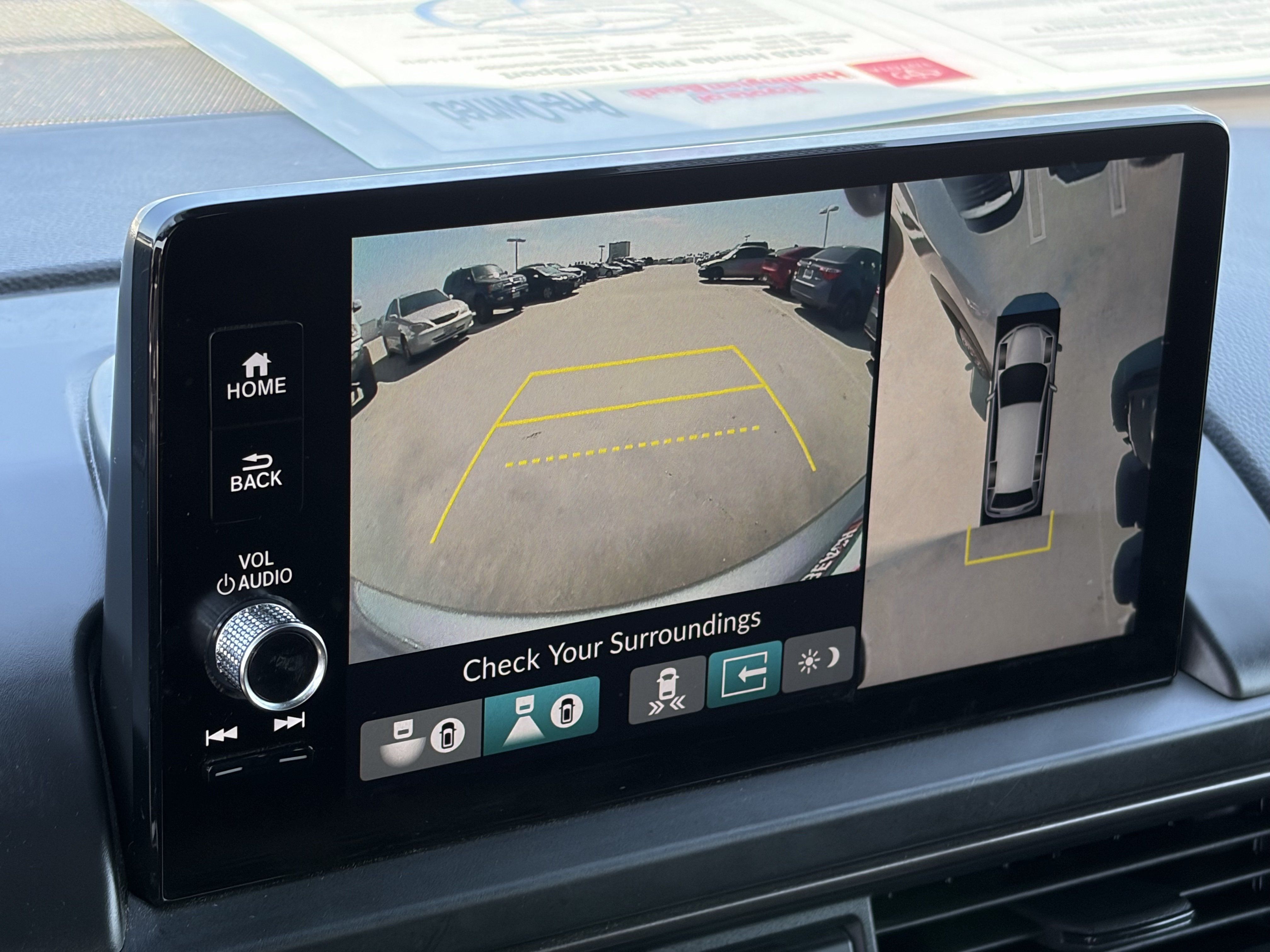 Used 2025 Honda Pilot TrailSport image 23