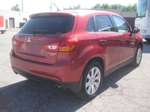 Used 2015 Mitsubishi Outlander Sport SE AWD/4WD image 5