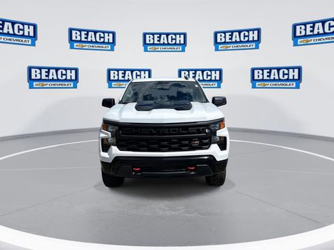 Used 2023 Chevrolet Silverado 1500 Custom Trail Boss AWD/4WD image 3