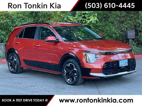 Certified 2023 Kia Niro Wind w/ Wind Preserve Package FWD image 1
