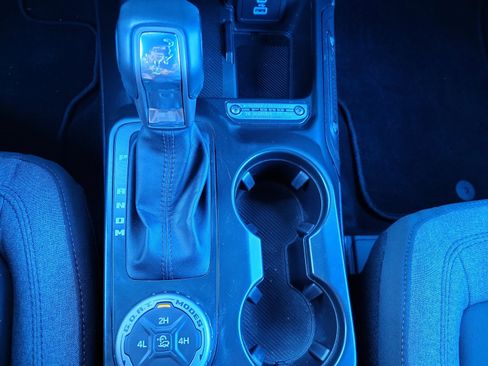 Used 2025 Ford Bronco Big Bend image 35