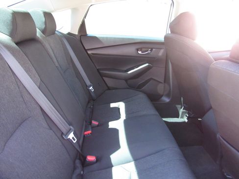 Certified 2023 Honda Accord LX image 11