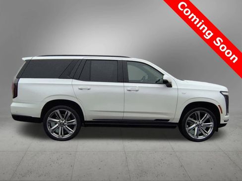 Used 2025 Cadillac Escalade Sport w/ Touring Package image 7