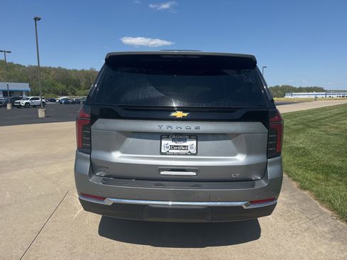 Used 2025 Chevrolet Tahoe LT AWD/4WD image 7