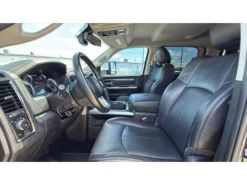 Used 2018 RAM 2500 Laramie w/ Sport Appearance Group AWD/4WD image 11