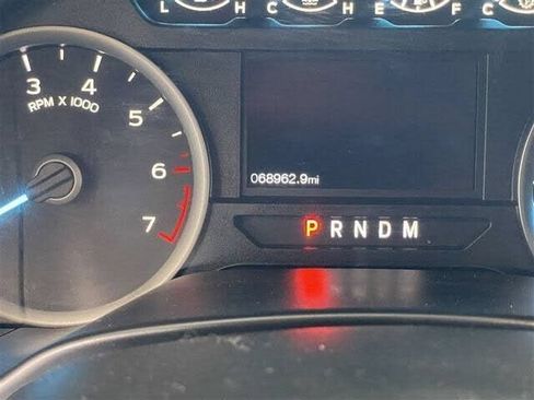 Used 2019 Ford F150 XLT w/ Equipment Group 302A Luxury AWD/4WD image 10