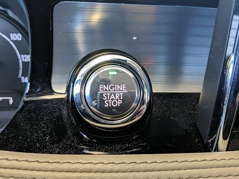 Certified 2022 Lincoln Corsair AWD w/ Equipment Group 101A image 24