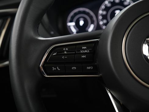 Certified 2025 MAZDA CX-70 Plug-In Hybrid w/ Premium Pkg image 27