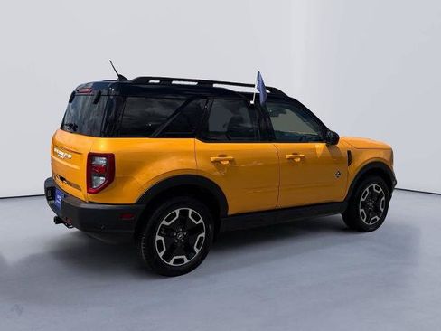 Certified 2022 Ford Bronco Sport Outer Banks w/ Tech Package AWD/4WD image 5