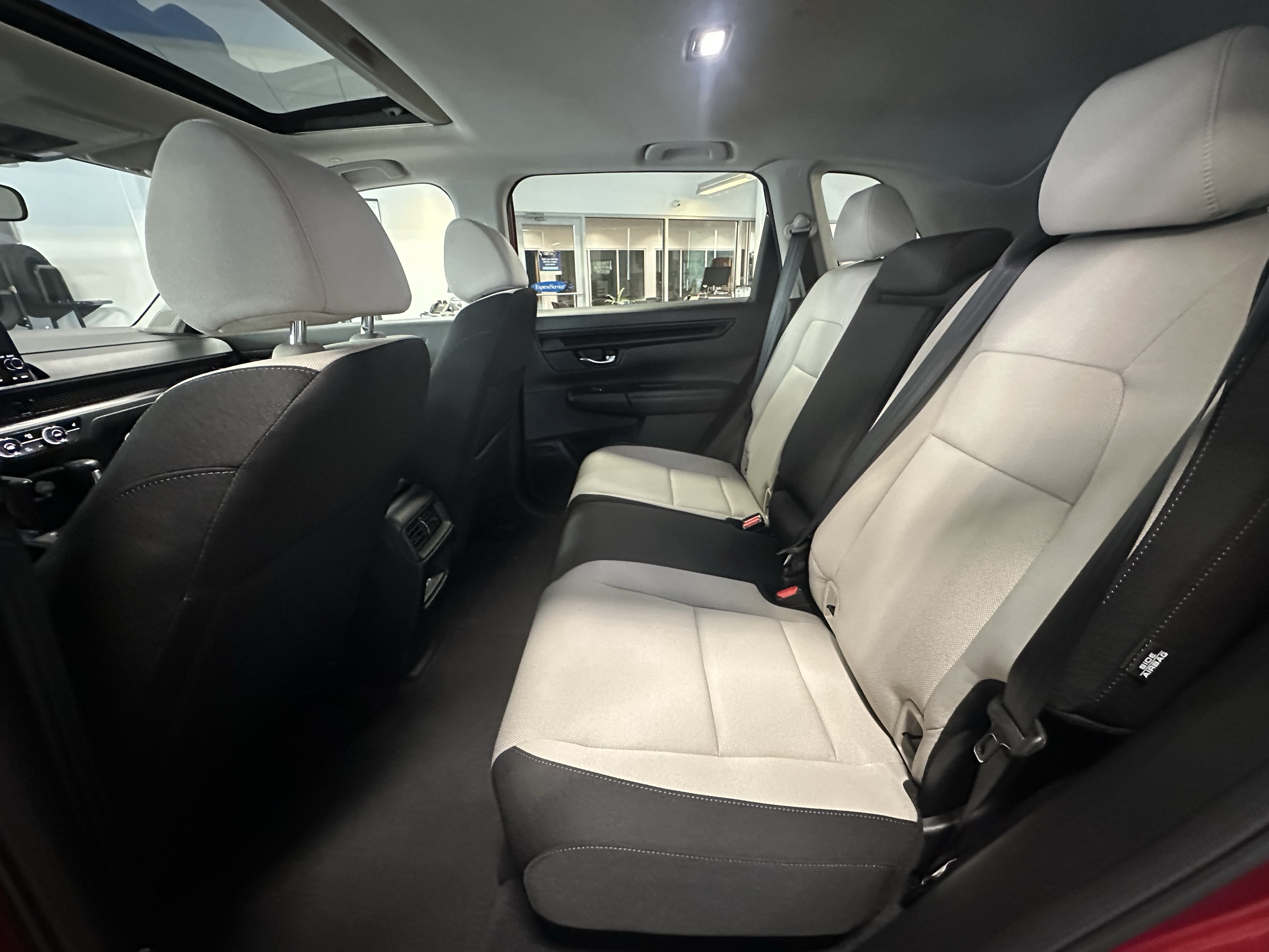 Used 2025 Honda CR-V EX image 23