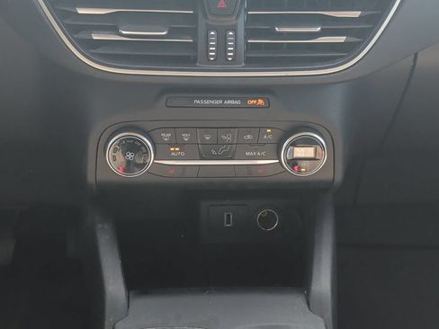 Used 2020 Ford Escape SE AWD/4WD image 22