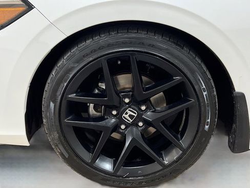 Used 2022 Honda Civic Sport image 29