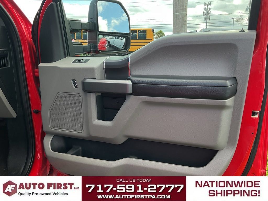 Used 2018 Ford F150 XLT w/ Equipment Group 302A Luxury AWD/4WD image 18