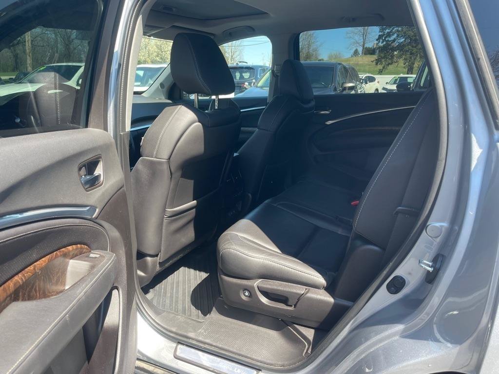 Used 2019 Acura MDX w/ Technology Package AWD/4WD image 8