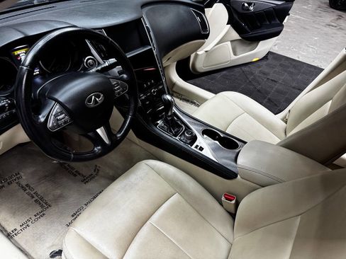 Used 2017 INFINITI Q50 Signature Edition w/ Cargo Package (L95) image 31