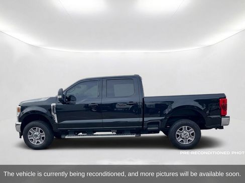 Used 2024 Ford F250 Lariat w/ FX4 Off-Road Package AWD/4WD image 9