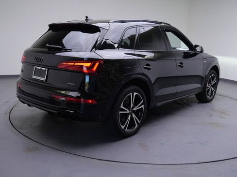 Used 2025 Audi Q5 2.0T Premium Plus w/ Premium Plus Package AWD/4WD image 5