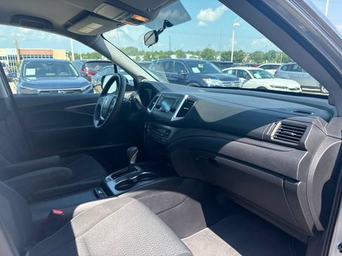 Certified 2018 Honda Ridgeline Sport image 23