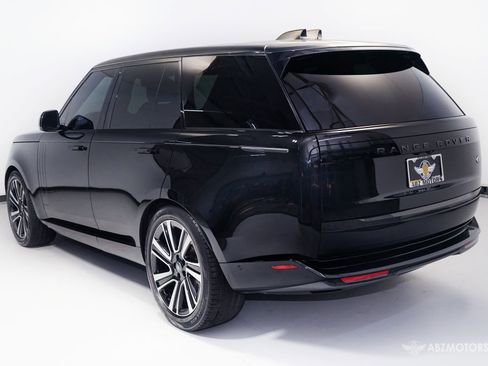 Used 2023 Land Rover Range Rover SE AWD/4WD image 6