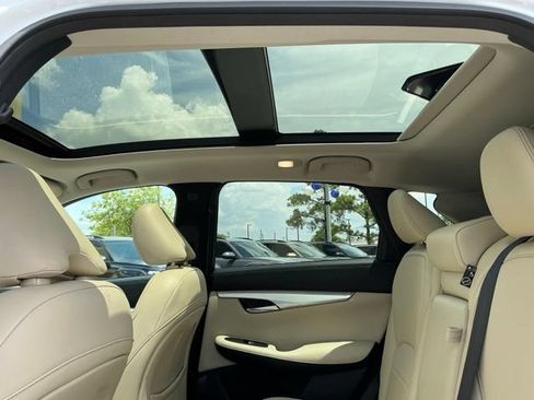 Used 2019 INFINITI QX50 Luxe w/ Navigation Package FWD image 17