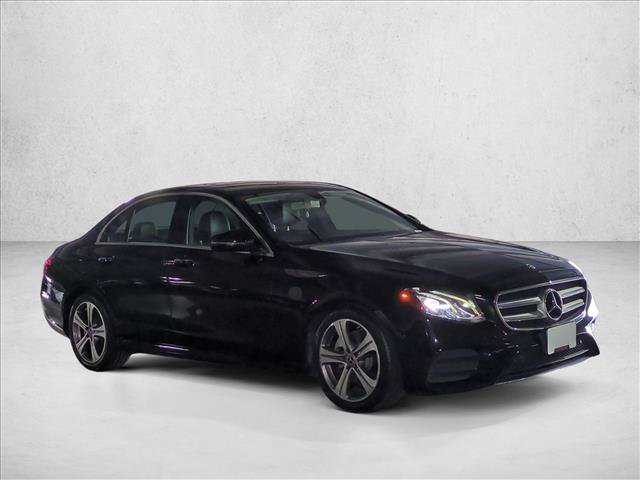 Used 2018 Mercedes-Benz E 300 image 3