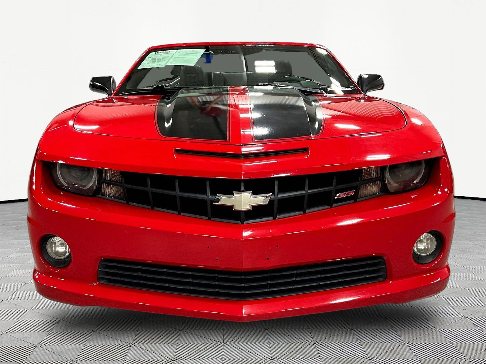 Used 2011 Chevrolet Camaro SS w/ RS Package RWD image 2
