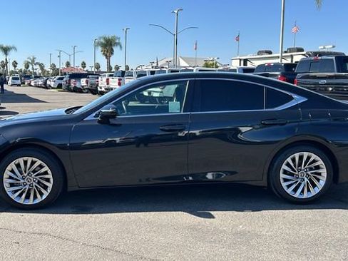Used 2023 Lexus ES 350 Luxury image 7