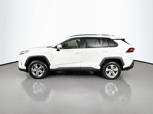 Certified 2024 Toyota RAV4 XLE AWD/4WD image 8
