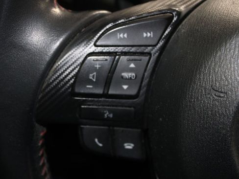 Used 2016 MAZDA MAZDA3 i Touring image 18