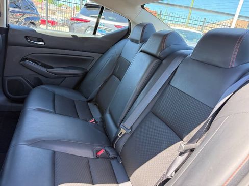 Used 2024 Nissan Altima 2.5 SR FWD image 25