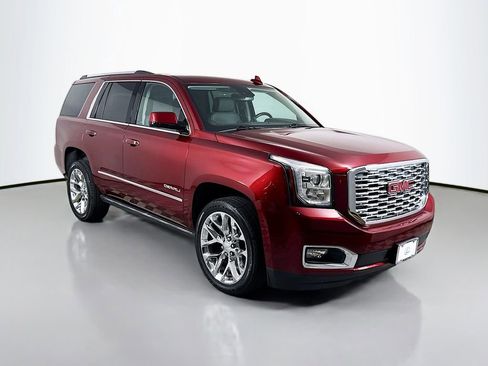 Used 2020 GMC Yukon Denali w/ Open Road Package RWD image 3