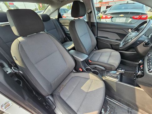 Used 2020 Hyundai Accent Limited image 18