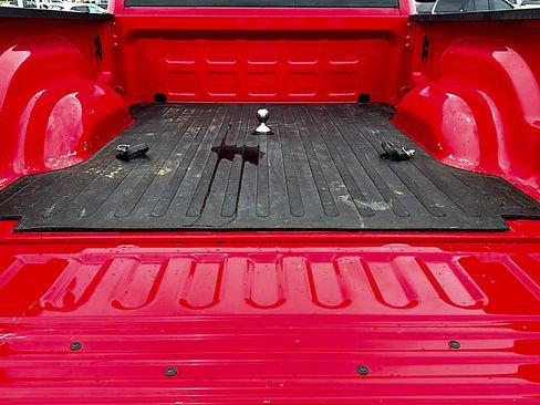 Used 2024 RAM 2500 Tradesman w/ Chrome Appearance Group AWD/4WD image 22