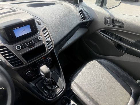 Used 2023 Ford Transit Connect XL FWD image 15