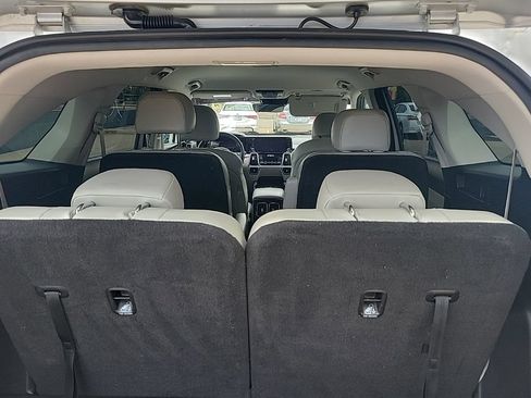 Used 2022 Kia Sorento S FWD image 15